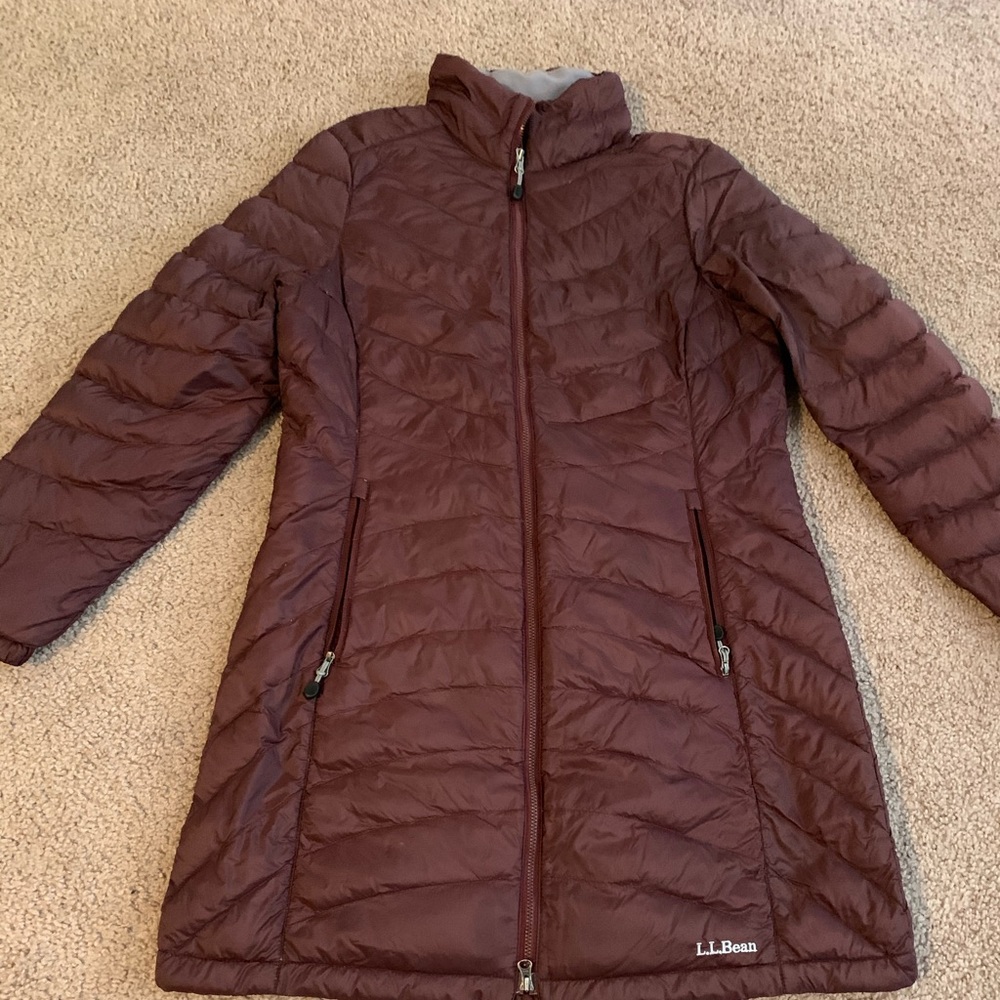 L.L.Bean Maroon Knee Length Coat Size Small Petite
